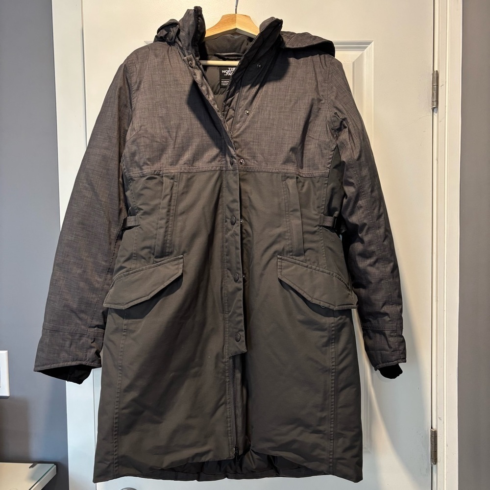 The North Face Shavana Parka Women's Size Medium, Grey - Picture 3 of 15